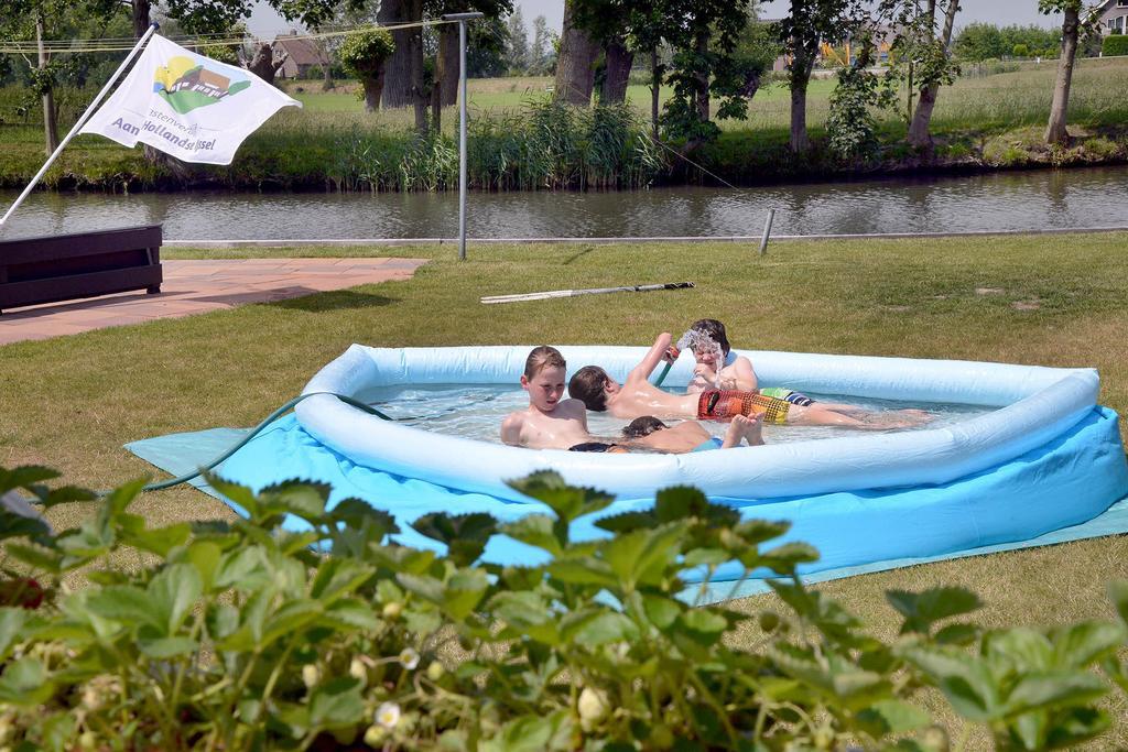 Guest House Aan De Hollandse Ijssel Montfoort Екстер'єр фото